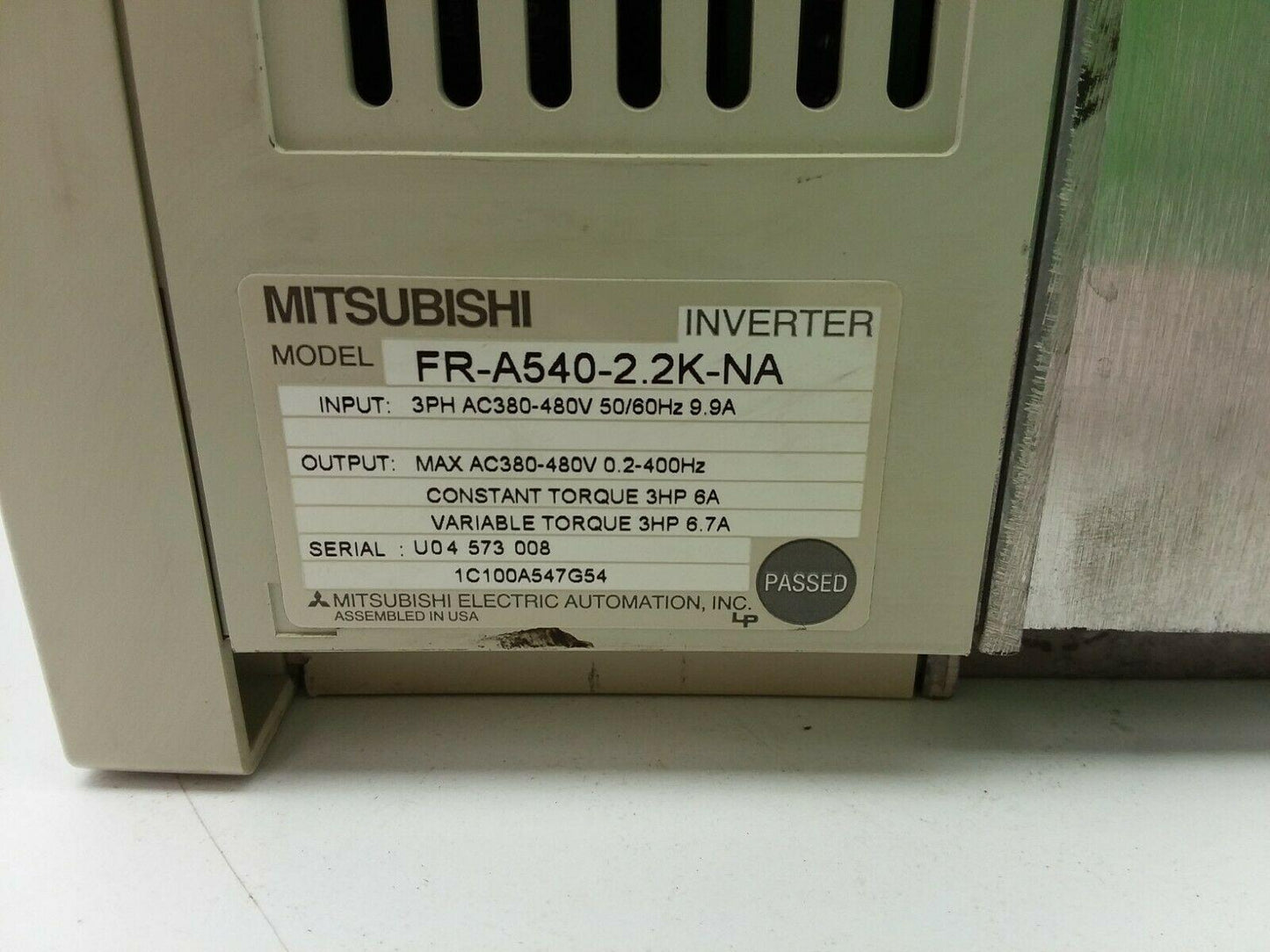 Mitsubishi FR-A540-2.2K-NA Inverter Drive 380-480VAC 9.9A 3HP 3 Phase