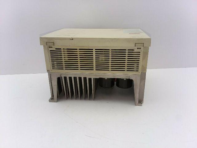 Mitsubishi FR-A044-2.2K-UL Inverter Drive 380-460VAC 9.9A 3HP 3 Phase