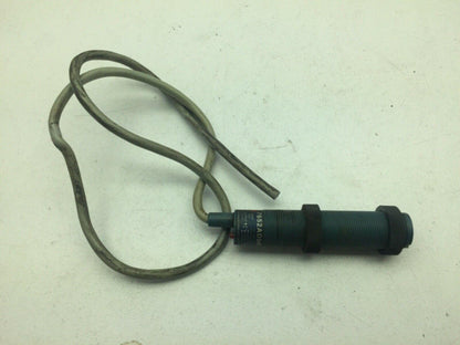 ATC 7652AD04F22SX Photoelectric Sensor 10-135VAC Proximity Switch