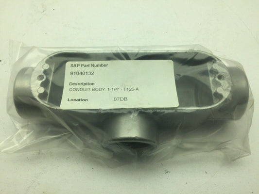 Appleton T125-A Conduit Body 1-1/4 Lot of 3