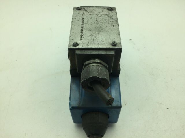 Eaton Vickers PA5DG4S4W-012C-B-60 Directional Control Valve 110-120V