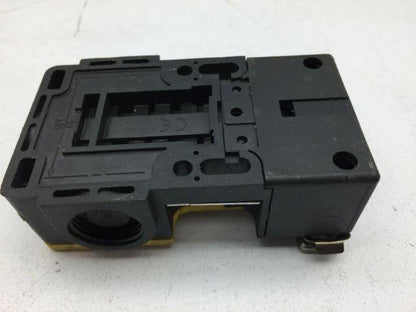 Sick I17-SA213 Switch 120-240V 10A