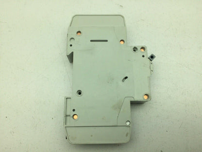 Eaton WMZT1D08 Circuit Breaker Single Pole 240-415V 8A Lot of 5