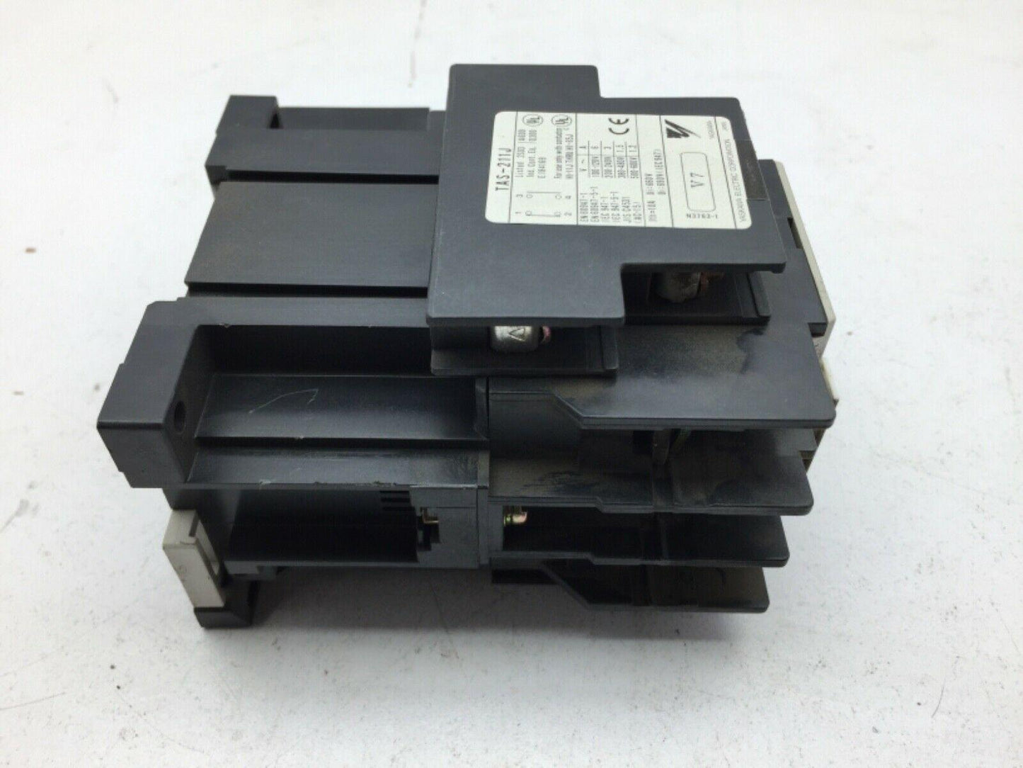 Yaskawa Electric Hi-35JV Contactor 200-240V W/TAS-211J DIN Rail Mount