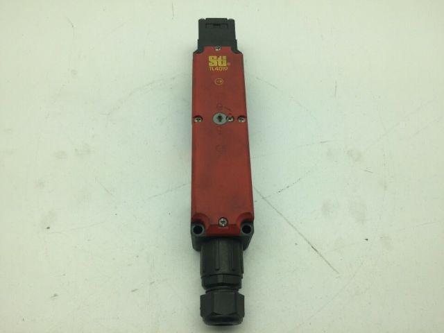 STI Omron Tl4019-40241 Safety Switch 230V 4A