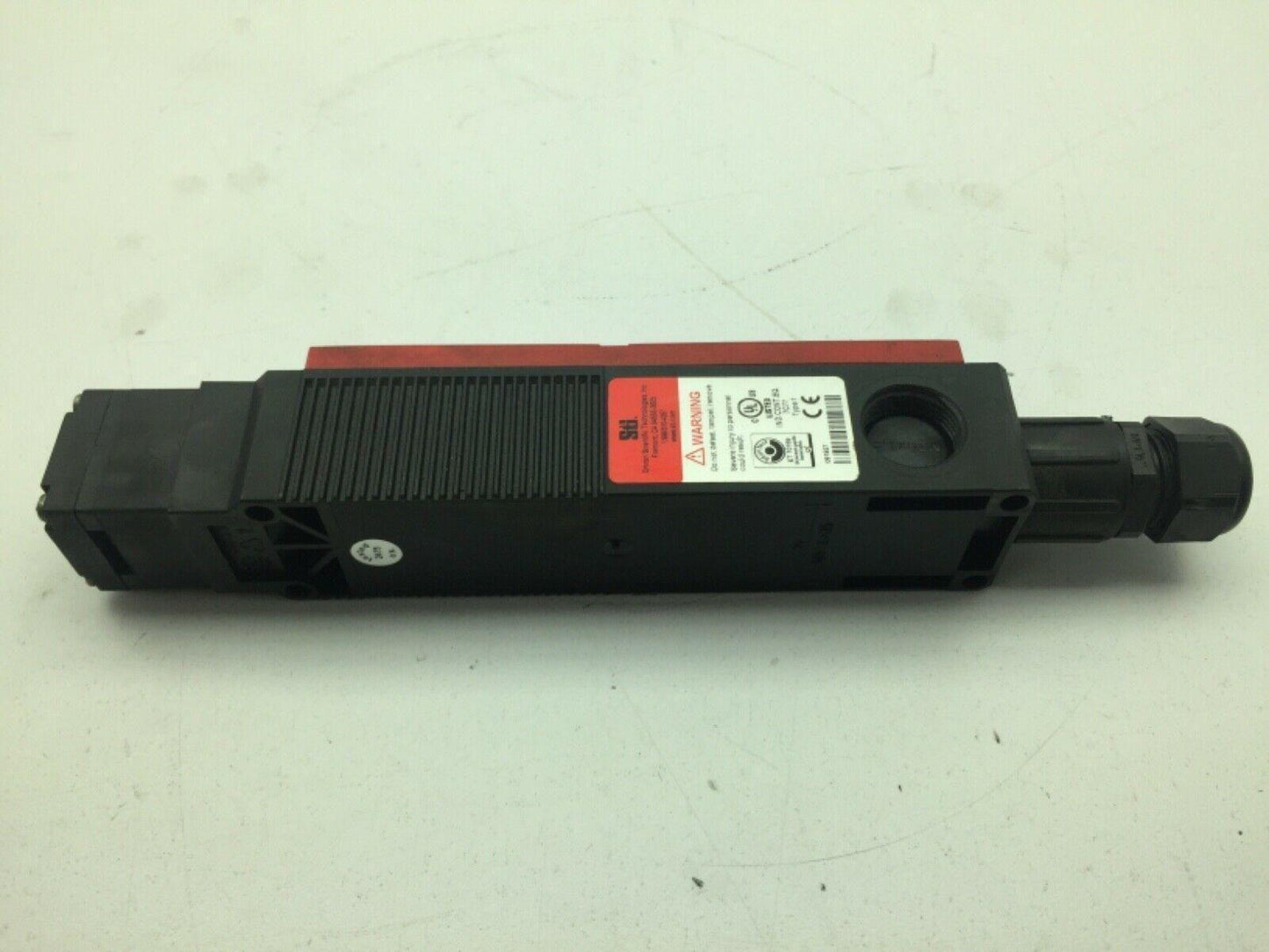 STI Omron Tl4019-40241 Safety Switch 230V 4A