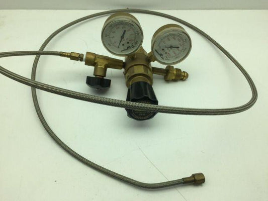Air Products E12-3-NL45F Gas Regulator 250 PSI