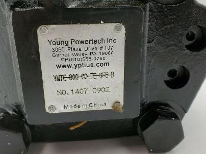 Young Powertech YMTE-800-CC-FE-SF5-B 1407 0902 Hydraulic Motor  33mm Shaft