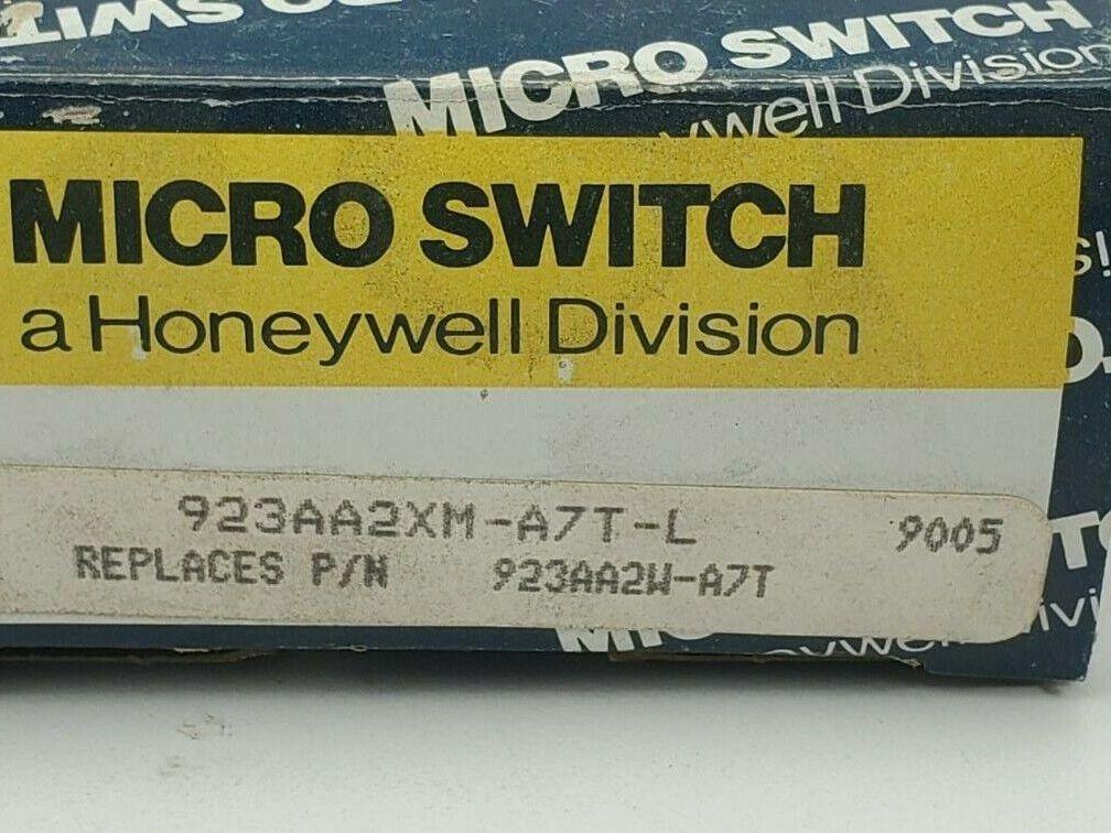 Honeywell 923AA2XM-A7T-L Micro Proximity Switch Sensor Lot of 4