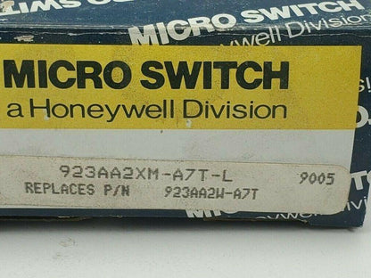 Honeywell 923AA2XM-A7T-L Micro Proximity Switch Sensor Lot of 4