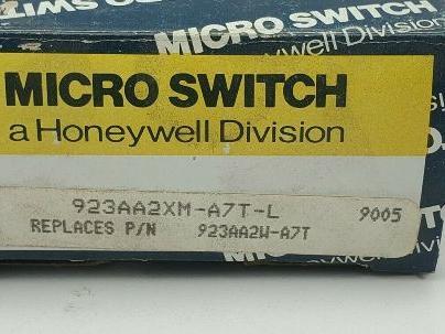 Honeywell 923AA2XM-A7T-L Micro Proximity Switch Sensor Lot of 4
