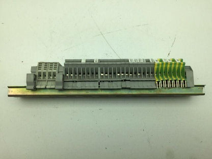 Phoenix Contact 60947-7-1 DIN Rail Mount 32 Assorted Terminal/Contact Blocks