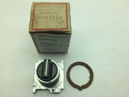 Cutler Hammer Eaton 10250T1333 3 Position Selector Switch