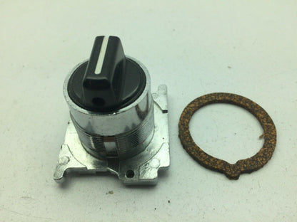 Cutler Hammer Eaton 10250T1333 3 Position Selector Switch