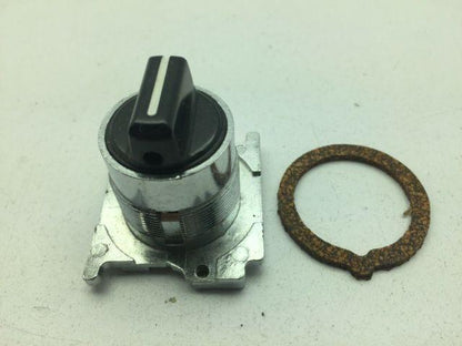 Cutler Hammer Eaton 10250T1333 3 Position Selector Switch