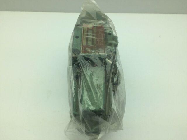 Numatics 12DSA435KA 120V .17A PNEUMATIC SOLENOID VALVE
