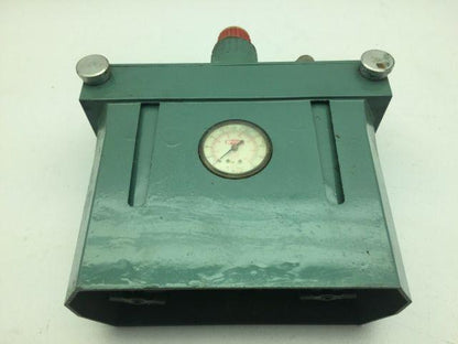 Wilkerson Bikini C01-00-000 Model 7000 Air Lubricaton Regulator