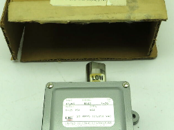 United Electric Controls 8542 Type J21KD Pressure Switch  0-25PSI  20A 125/250Va