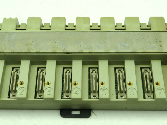 Siemens 6FC5111-0CA73-0AA1 PLC 8 Slot Chassis Backplane Rack Version C