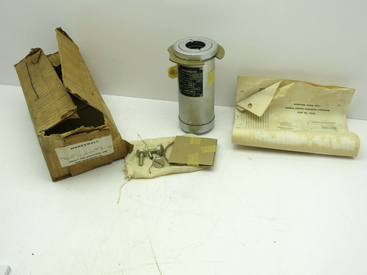 Honeywell 75505-5 Radiamatic Infrared Temperature Sensor