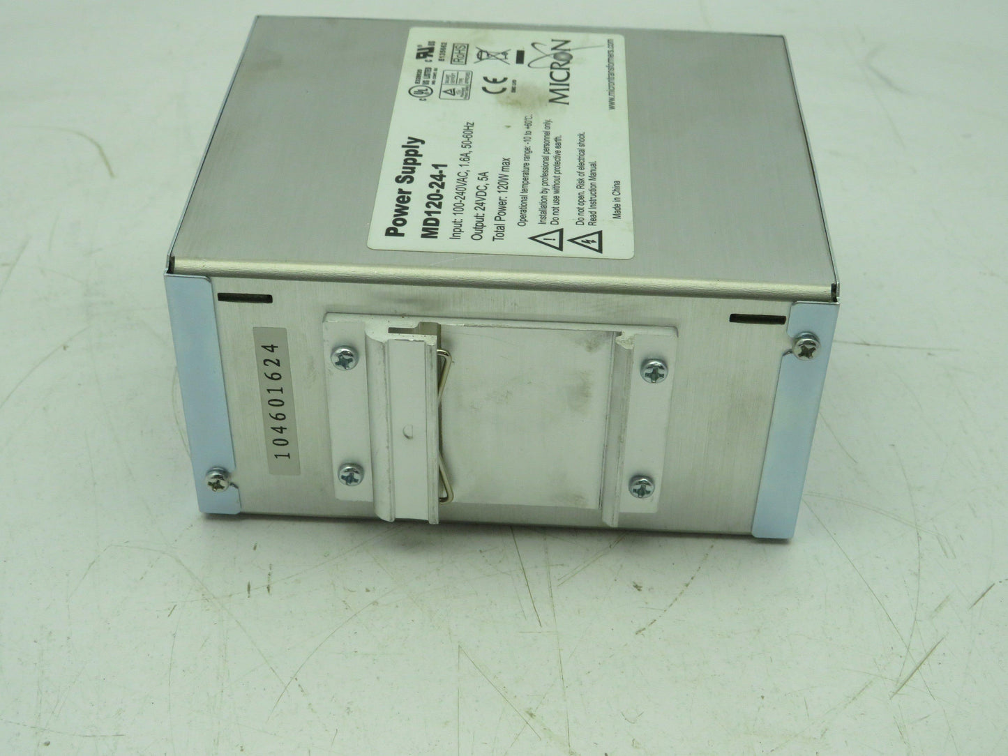 Micron DINergy MD120-24-1 Power Supply 100-240VAC Input 24VDC 5A Output 120W