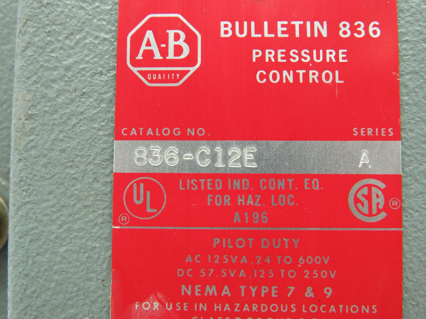 Allen Bradley 836-C12E Inline Pressure Flow Control Switch NEMA 7, 9 Series A