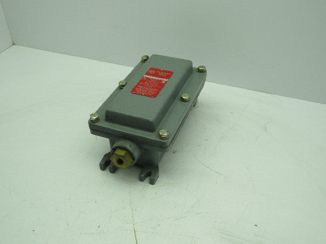 Allen Bradley 836-C12E Inline Pressure Flow Control Switch NEMA 7, 9 Series A
