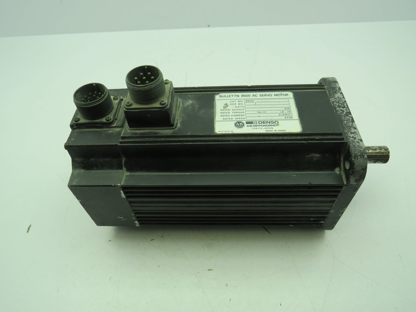 Allen Bradley  8500-A2D-L1B AC Servo Motor .85KW 1500RPM