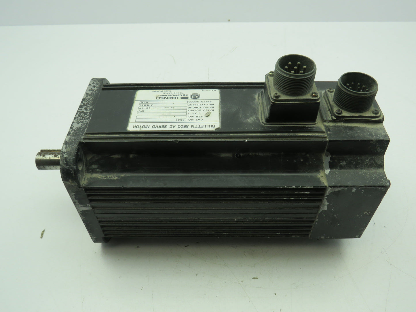 Allen Bradley  8500-A2D-L1B AC Servo Motor .85KW 1500RPM