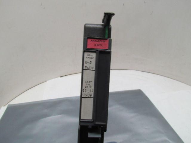 Allen Bradley 1771-IE02 A-B Analog Input 8-Bit Module