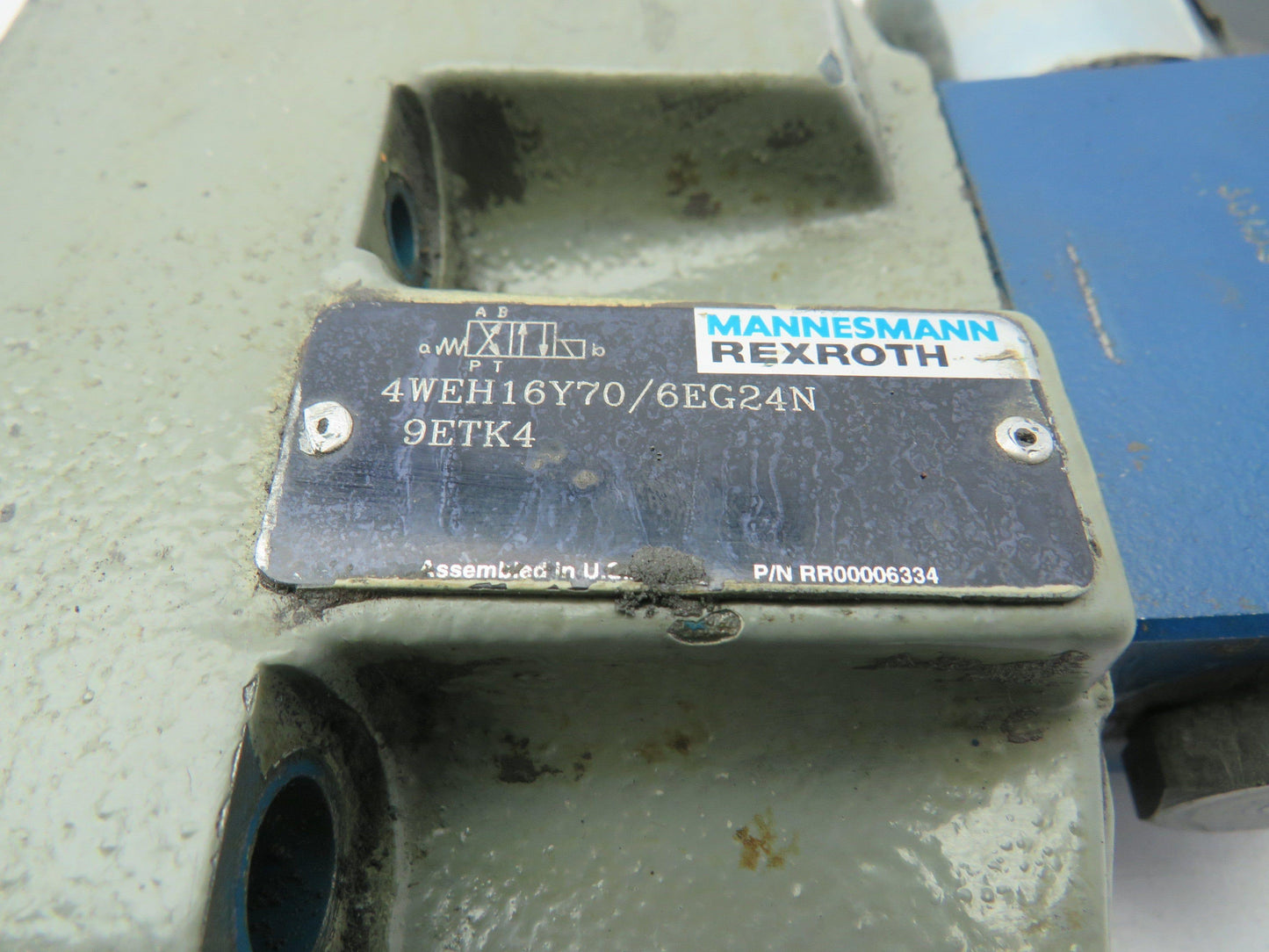 Rexroth 4WEH16Y70/6EG24N9ETK4 Hydraulic Directional Solenoid Valve 4WEH16Y70