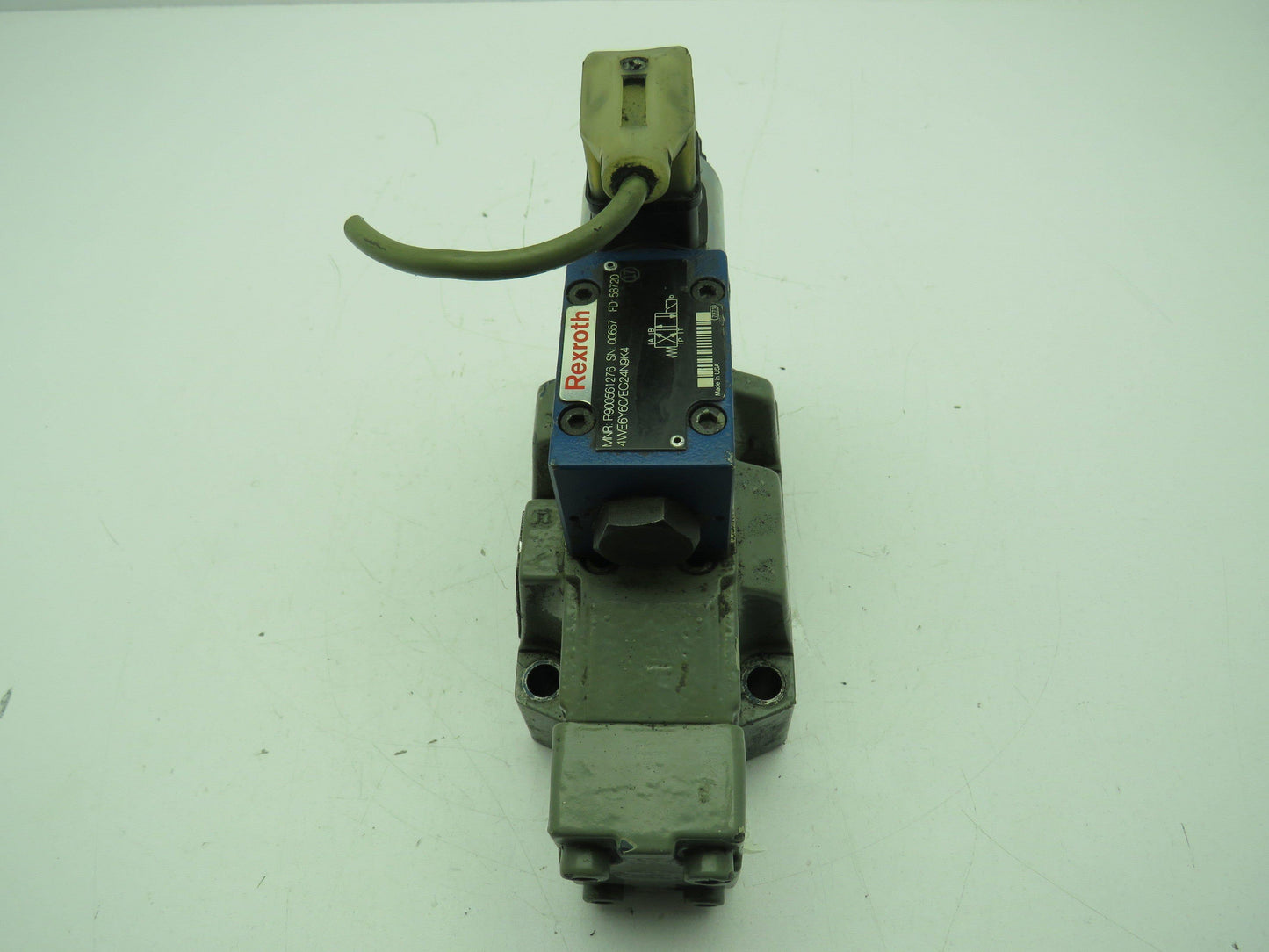 Rexroth 4WEH16Y70/6EG24N9ETK4 Hydraulic Directional Solenoid Valve 4WEH16Y70