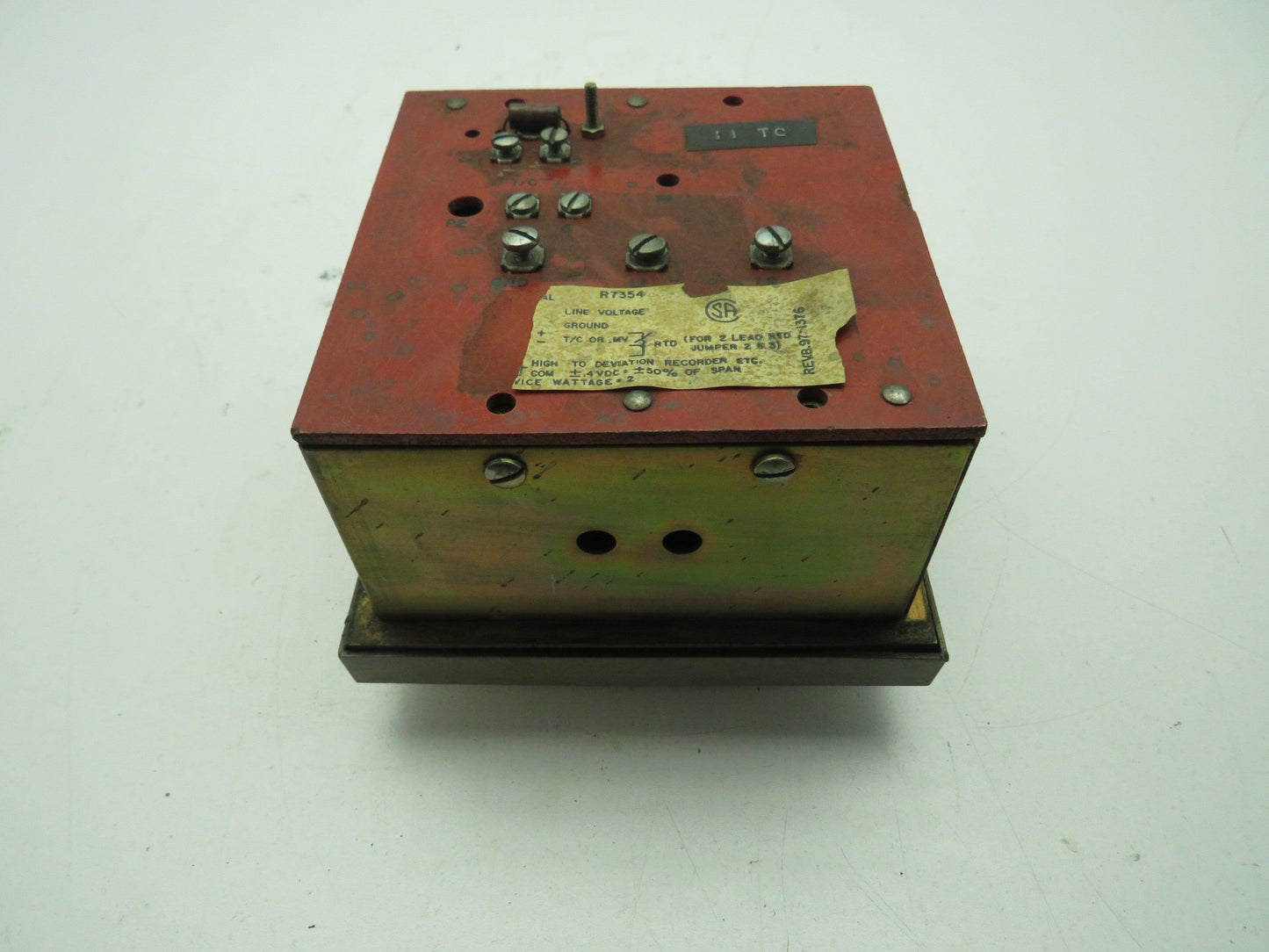 Honeywell R7354 Dialatrol Temperature Indicator 0-2400F Type K