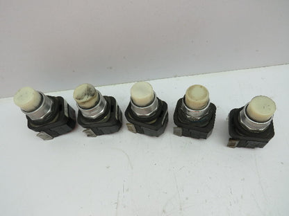 Allen Bradley 800T-PB16 Illuminated Push Button Ser T 120V WHITE NO/NC  Lot of 5