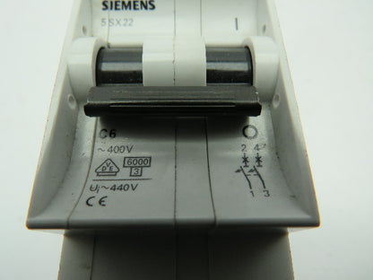 Siemens 5CX2  C6 480V Circuit Breaker 2 Pole Lot Of 7