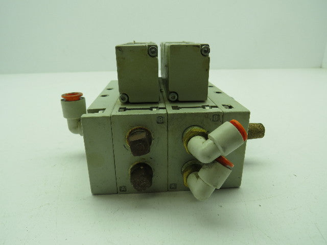 Numatics 061BA400M Solenoid Valve w/ Manifold Base