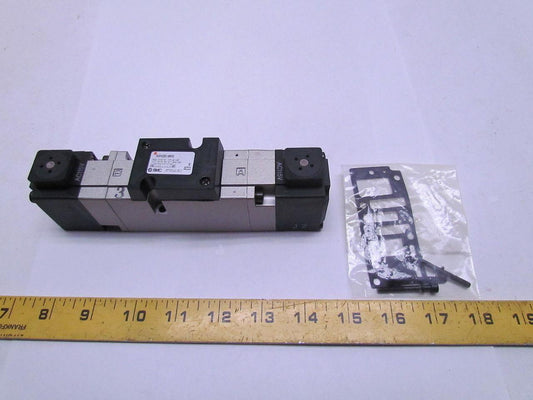 SMC NVSP4326-0009D Valve Solonoid Pilot Valve 110VAC 4/5 Port