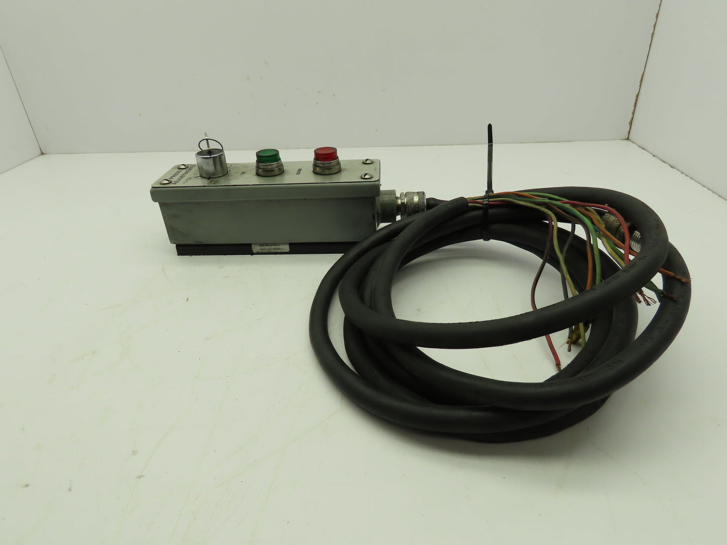 Press Adjustments 2-Station Pendant Controller Up/Down Rod/Platen Start/Stop