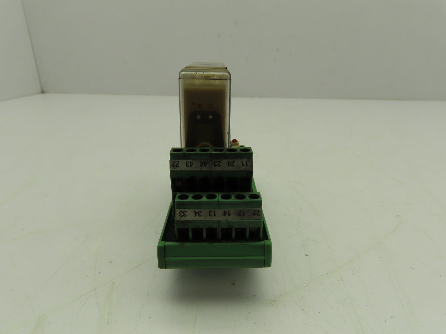 UM-HOZ 462/1-1-1-1-2-2/G24 Phoenix Relay Socket Base DIN Rail HOZ-462-1210 24VDC