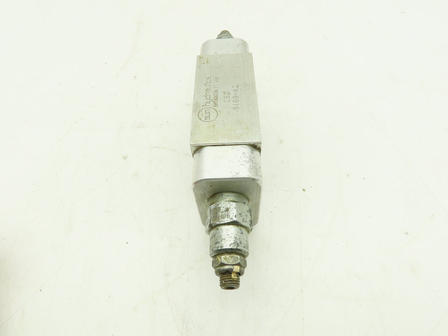 Sun Hydraulics C B D Manifold Sandwich Valve Block W/2 9BH9 RPEC LAN Relief Valves