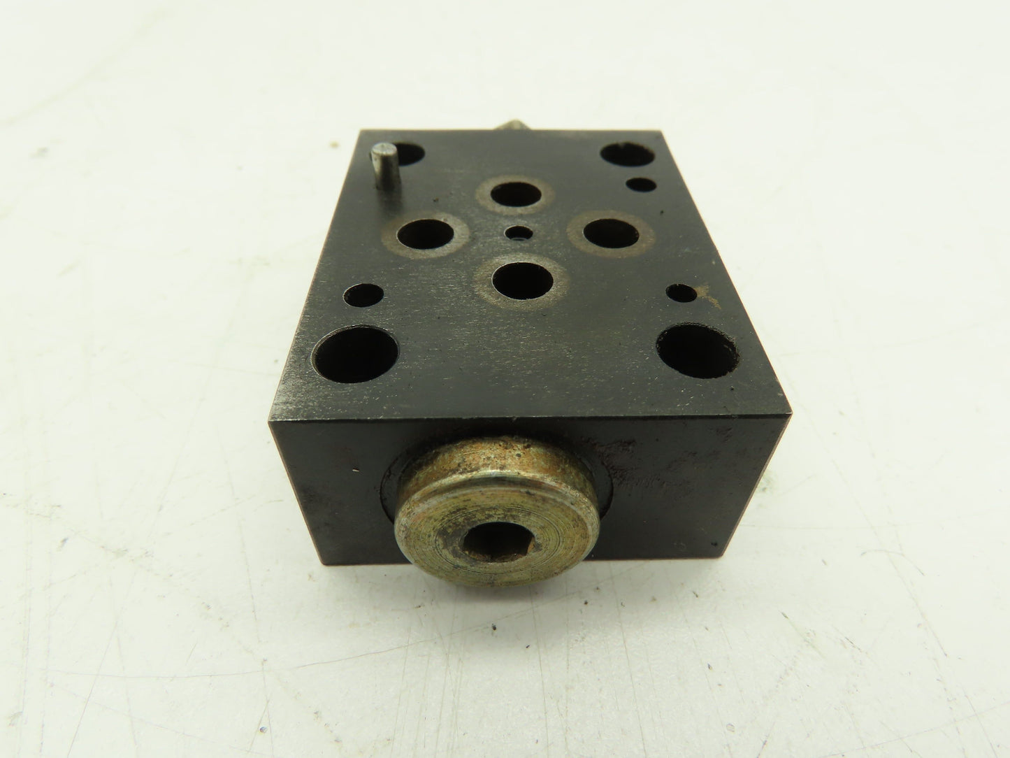 Sun Hydraulics ZVC/S 9FW9 Tap In Manifold