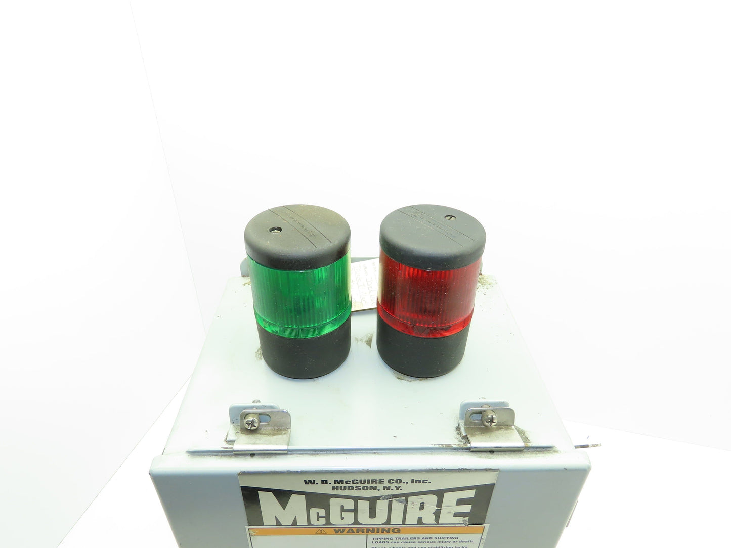 W.B. McGuire 112-393 HTR Loading Dock Vehicle Truck Restraint Control Panel Box