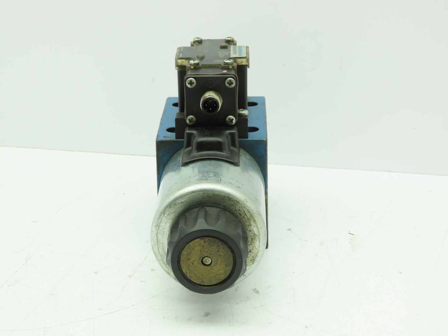 Rexroth 4WE10JB40/CG24N Directional Valve