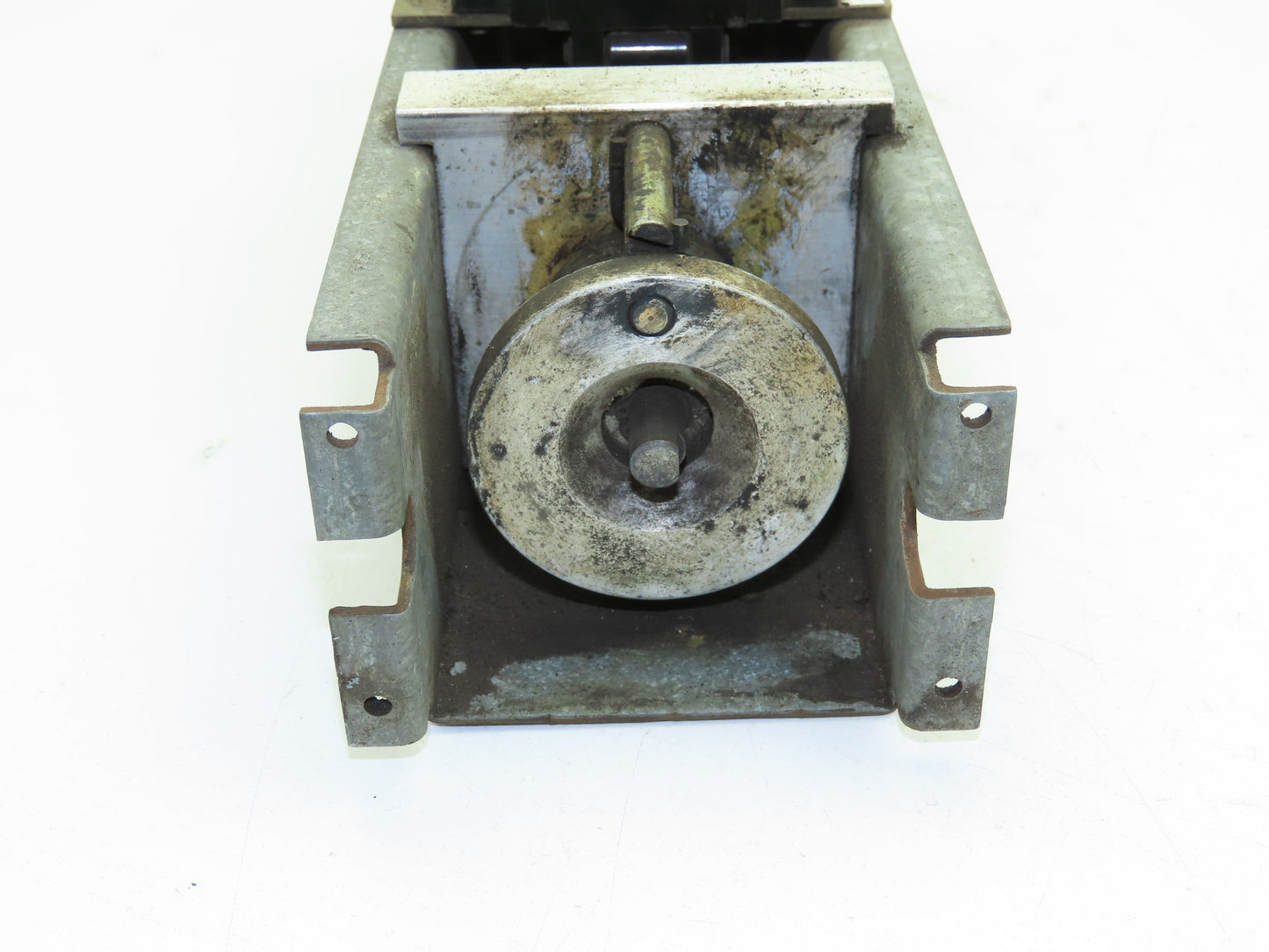 Hubbell 49032002 4216 Series Cam Operated Master Switch 6 Circuit