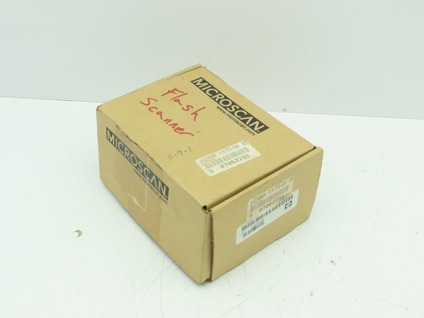 Microscan FIS-6300-0002G  Fixed Barcode Scanner