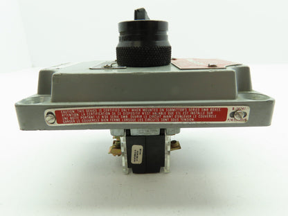 Killark Hubbell XCS-0S2A1 Control Station Cover Selector Switch 2-Pos OFF/ON