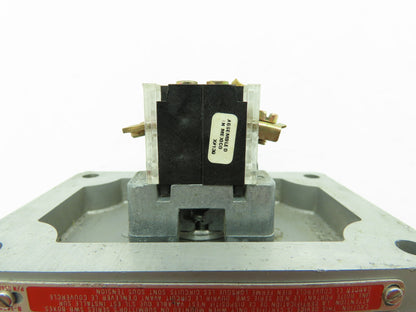Killark Hubbell XCS-0S2A1 Control Station Cover Selector Switch 2-Pos OFF/ON