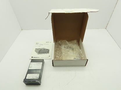 Newport  INFCT-001A/E -03 PROGRAMMABLE DIGITAL
THERMOCOUPLE CONTROLLER