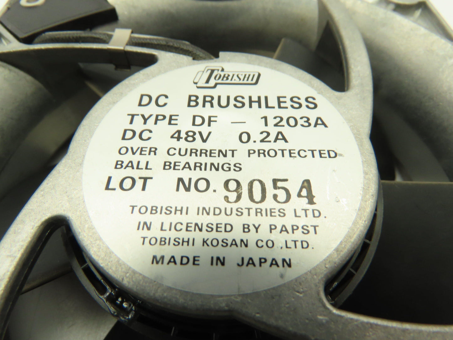 Tobishi DF-1203A DC Brushless Fan 48v 0.2A