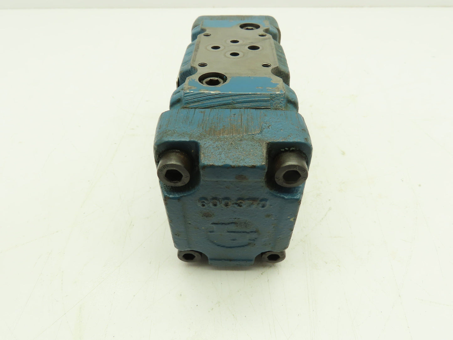 Rexroth 4WEH10E44 Hydraulic Spool Valve 4WEH10E44/6EG24N9ETS2DK24L Type E